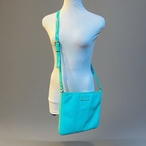 Kate Spade Turquoise Metro Darby Crossbody Türkis Aqua Die Cut Spades Lackleder
